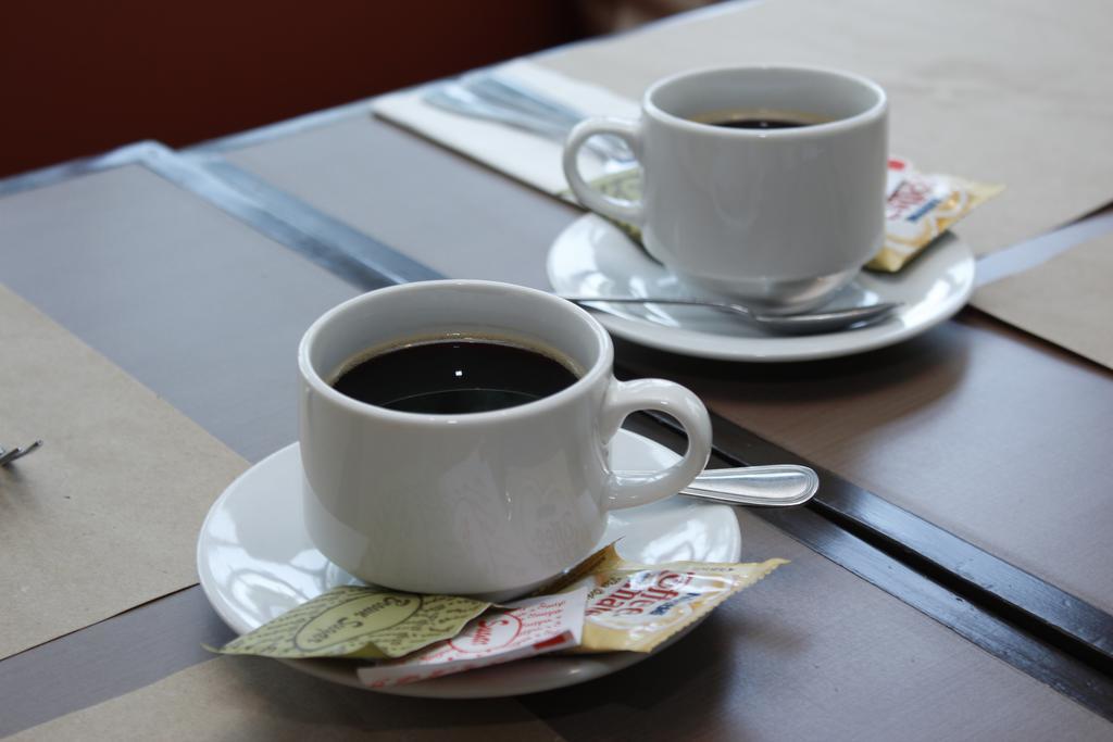 Casa Pura Inn And Suites Quezon City Dış mekan fotoğraf