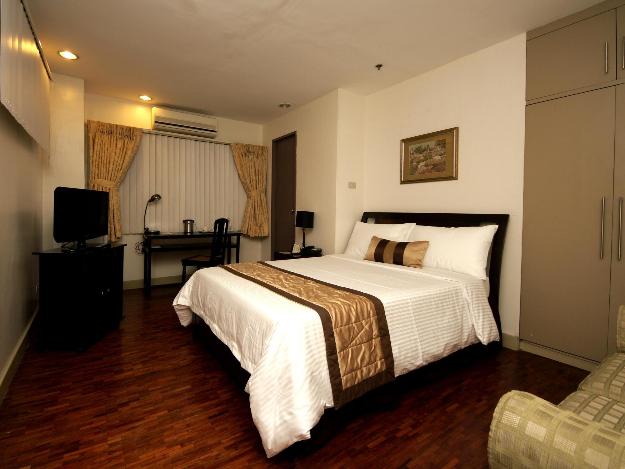 Casa Pura Inn And Suites Quezon City Dış mekan fotoğraf