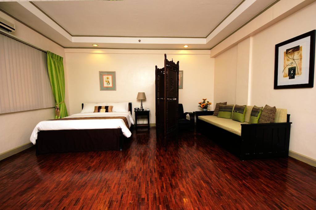Casa Pura Inn And Suites Quezon City Oda fotoğraf