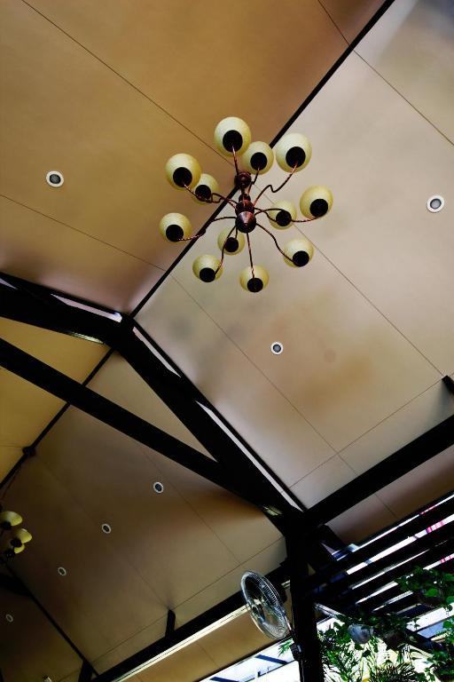 Casa Pura Inn And Suites Quezon City Dış mekan fotoğraf